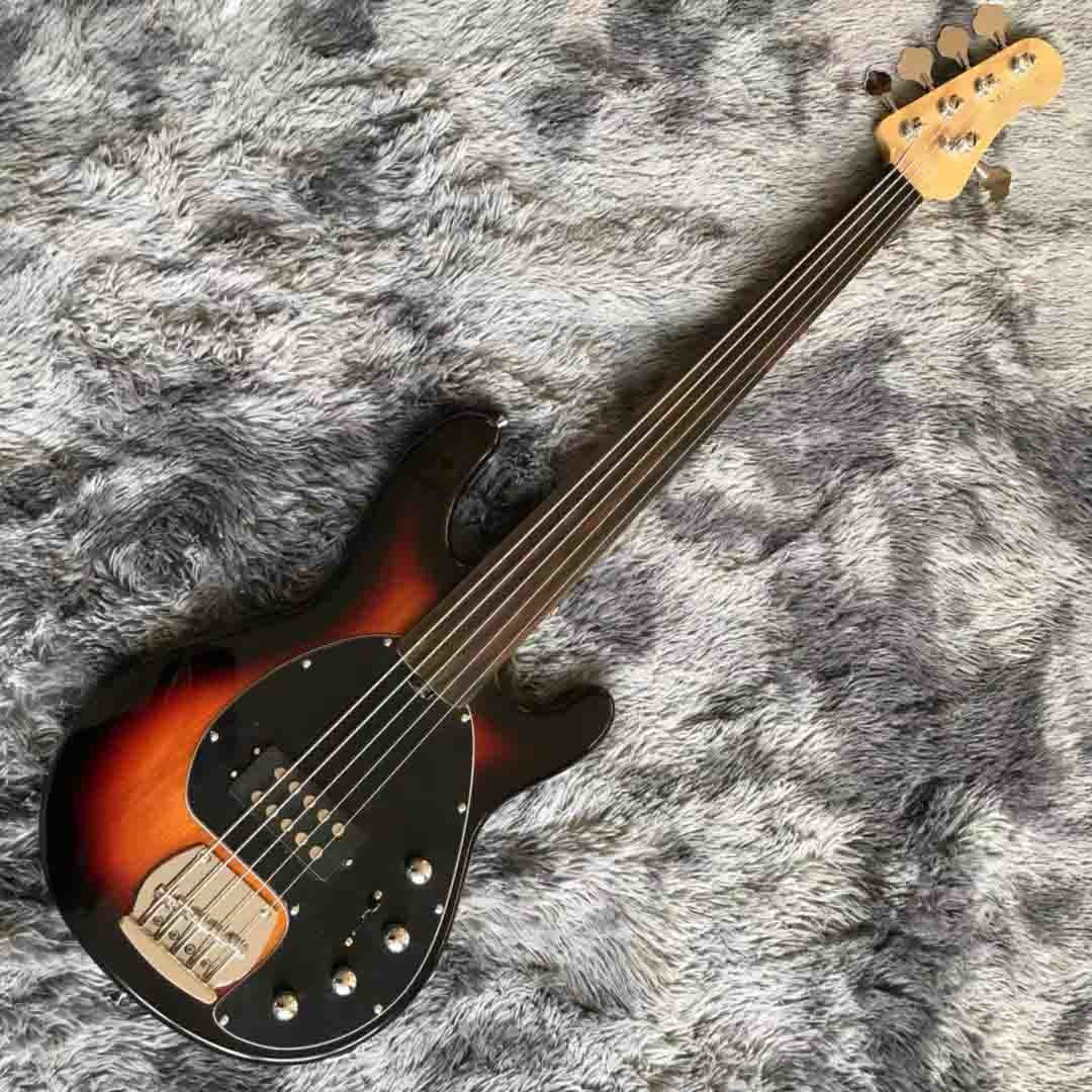 Custom High Quality 5 Strings MM StingRay Active Pickups 9V Battery Electric Bass Guitar