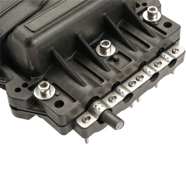 IP68 Mechanical 96C Fiber Splice Closure 4 In 4 Out Inline 88F Ribbon
