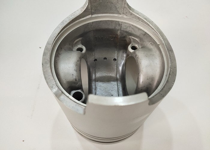6D24 Excavator Engine Parts Piston Pin Snap Ring Cylinder Liner