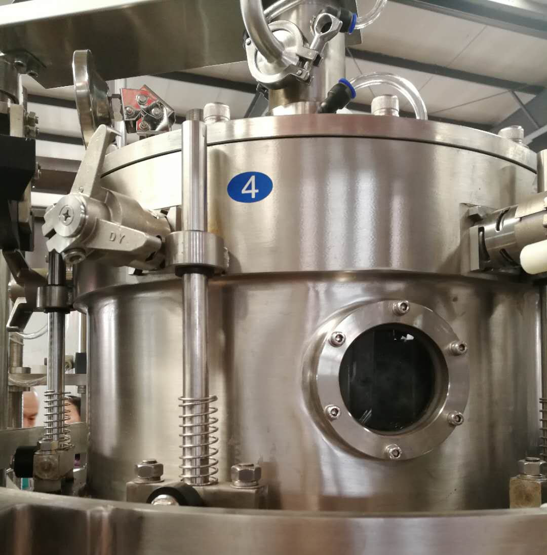 500 BPH Monoblock Filling Machine Glass Bottle Washing Filling Capping