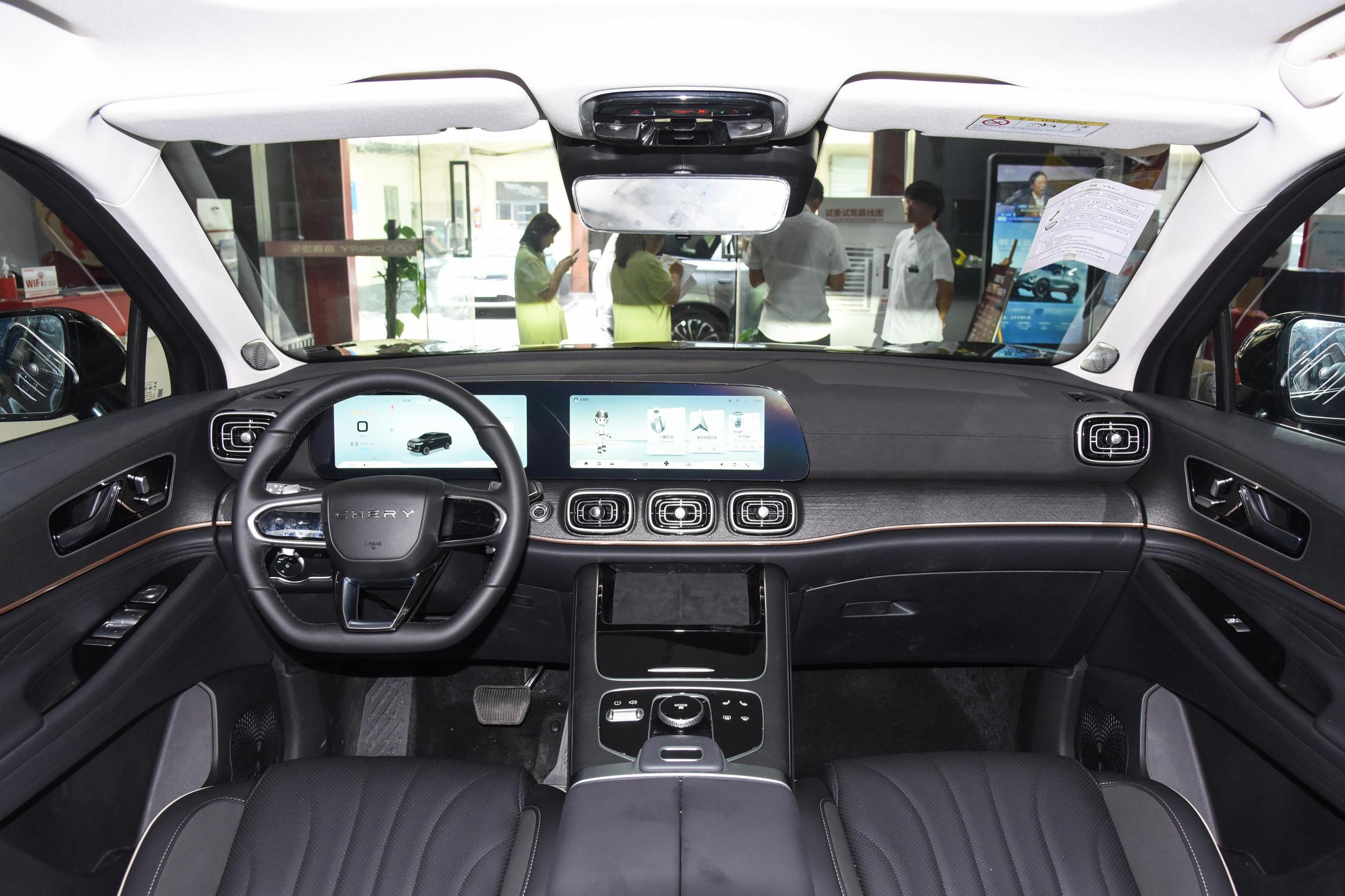 Chery Tiggo 9 Pro 2.0T 261Hp L4 4WD Gasoline Car within Fuel Tank Capacity 50-80L and Multi-link Rear Suspension