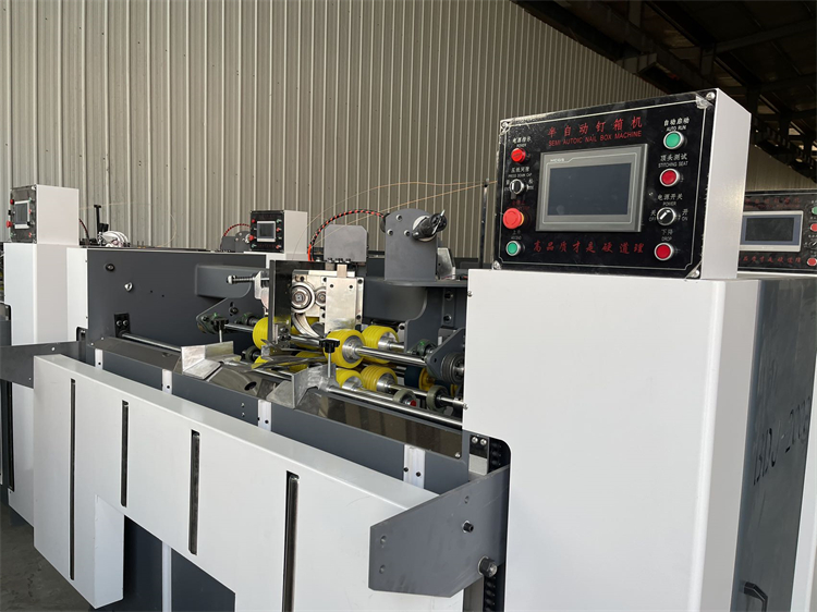 Sturdy Semi-Automatic Double Joint Stitcher for Corrugated Carton Box Production