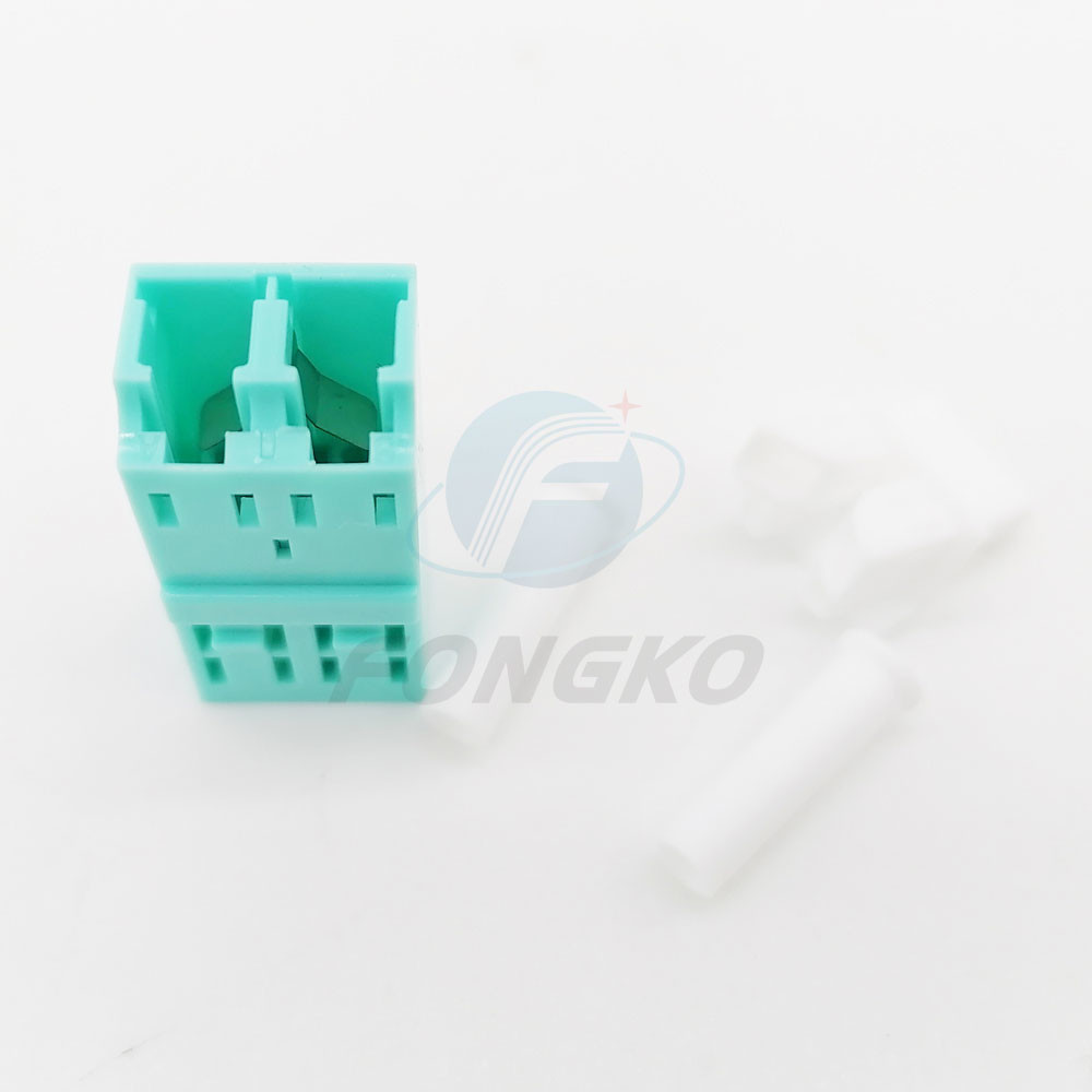 Duplex LC OM3 Plastic Optical Fiber Adapter with Metal Shutter Flangeless