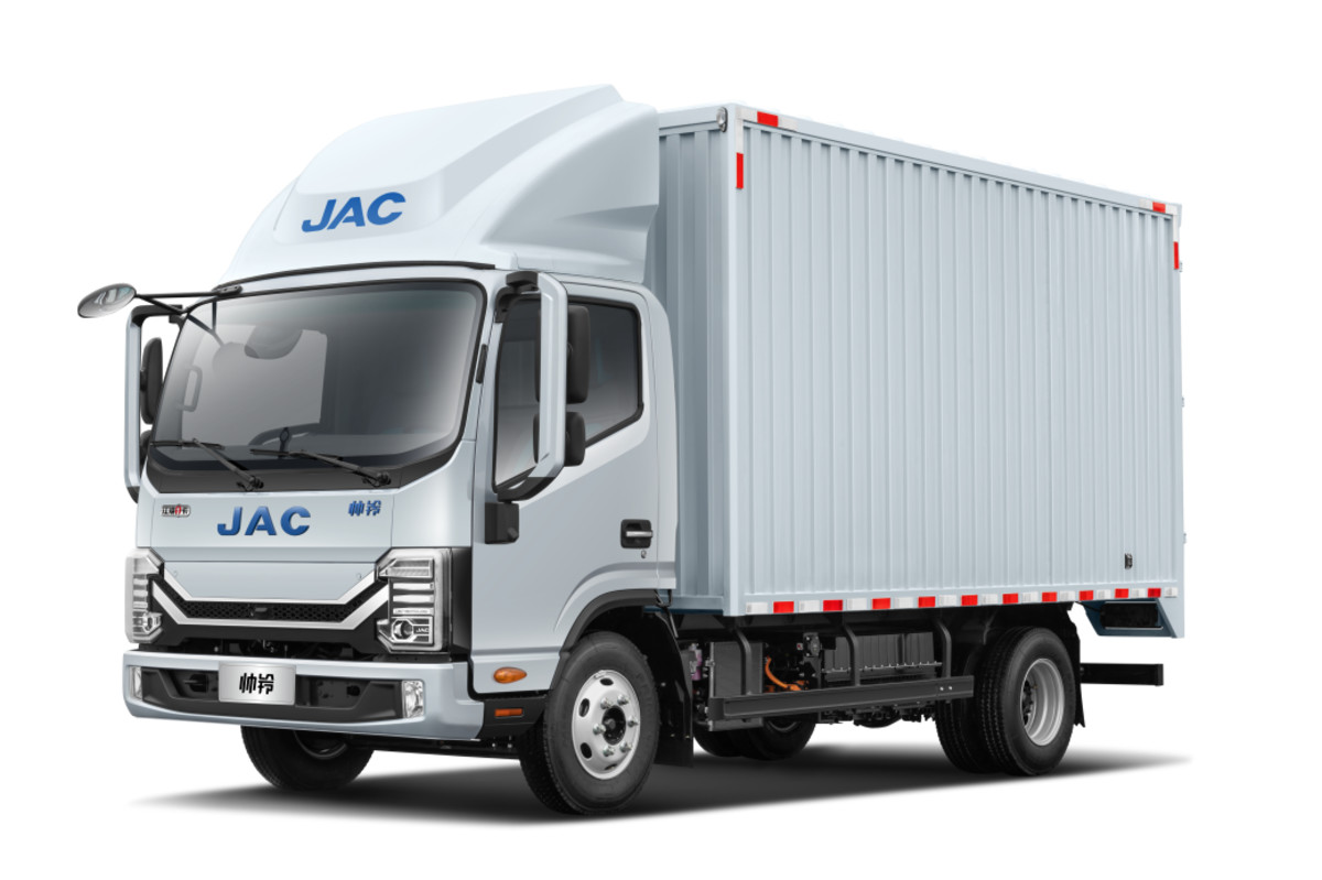 JAC Plug In Extended Range Hybrid Ev Cargo Truck 2 Wheel Drive 4x2