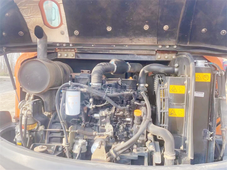 Active 6 Ton Korea Original Crawler Mini Doosan Excavator 60 Used Excavator in Shanghai