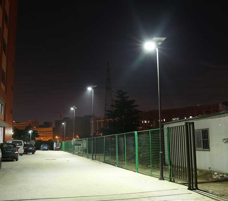 Waterproof LED Road Lamp Solar LED Street Light 6600lm For Outdoor In Smart City
