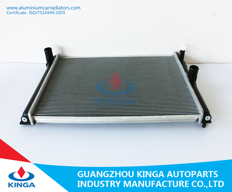 Automotive Engine Custom Aluminium Radiators TOYOTA AURIS 1.4D4D ' 07-MT