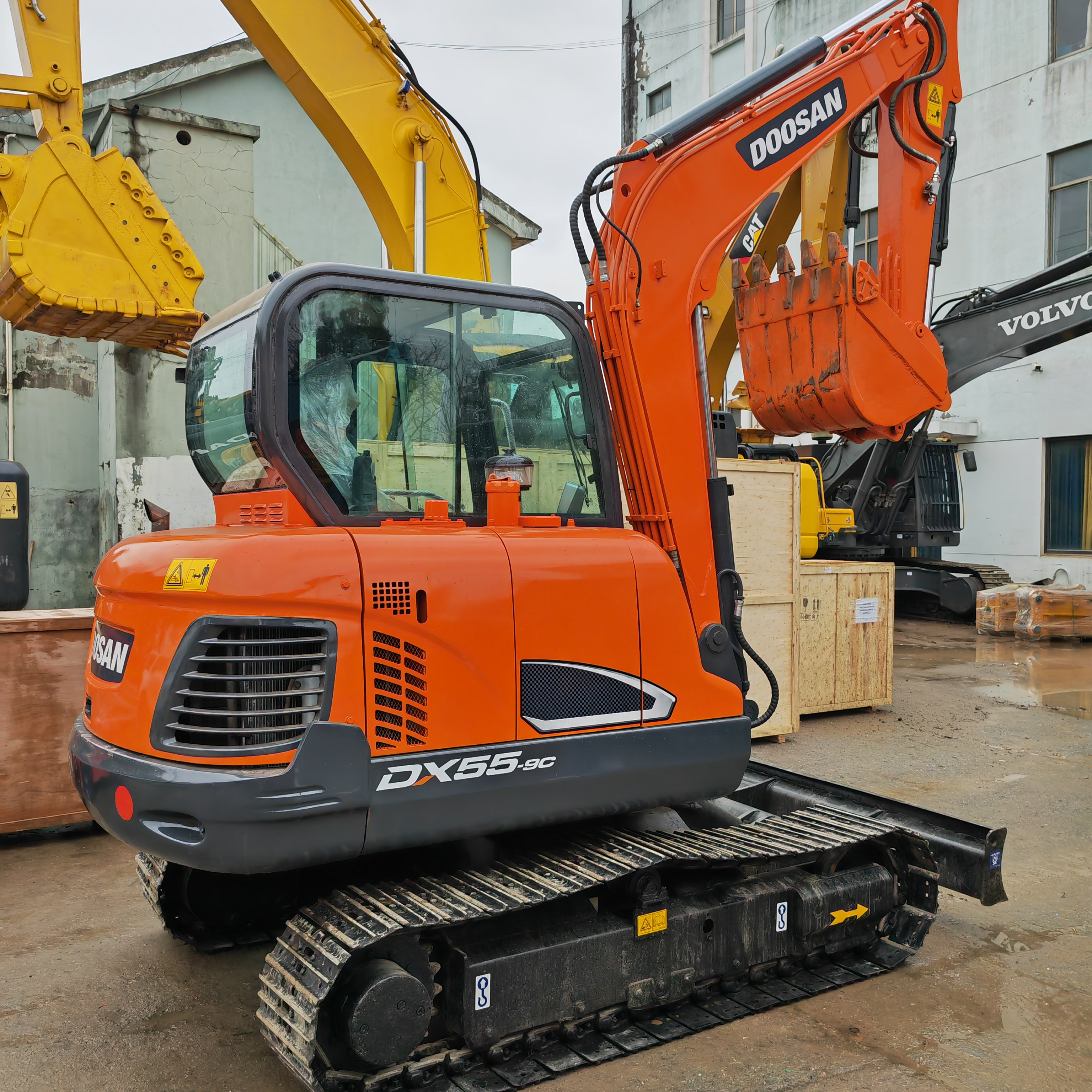 Crawler Excavator Second Hand DOOSAN DX55 DX60 Used Digger DOOSAN DH55 DH60