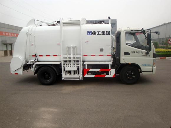 10cbm Trash Compactor Truck High Pressure Cleaning 18mpa , Total Weight 16000kg