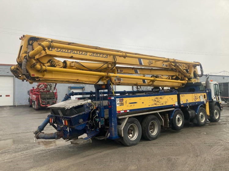 Used Sany Yellow Concrete Truck With Max. Pressure 6 - 6.6 MPa Max. Aggregate Diameter 24 - 36 Mm
