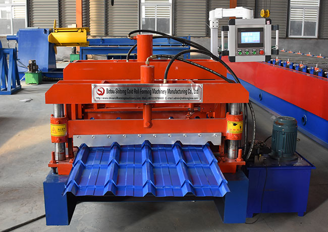 Power 4+4 Kw Glazed Tile Roll Forming Machine Bamboo Shape Productivity 1-4 M/Min