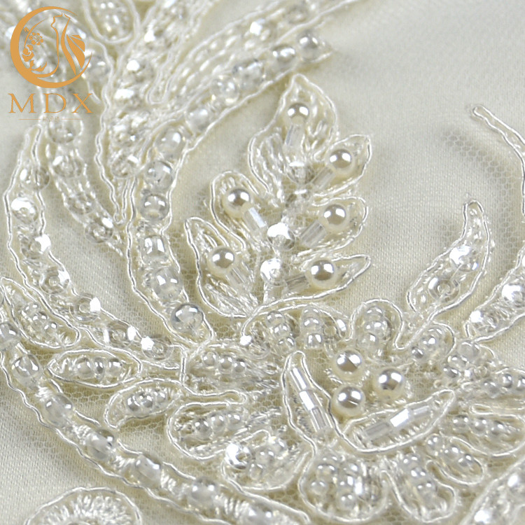 White Embroidered Lace Fabrics 20% Polyeter Handmade Water Soluble\