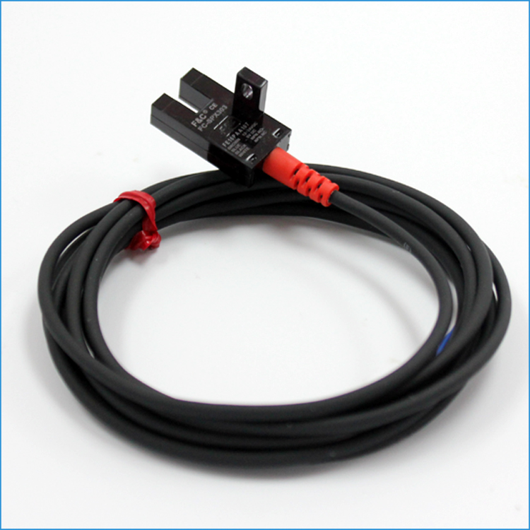 24Vdc Industrial Automation Sensors 5mm Sensing NPN PNP 4 Wires Photoelectric Sensor
