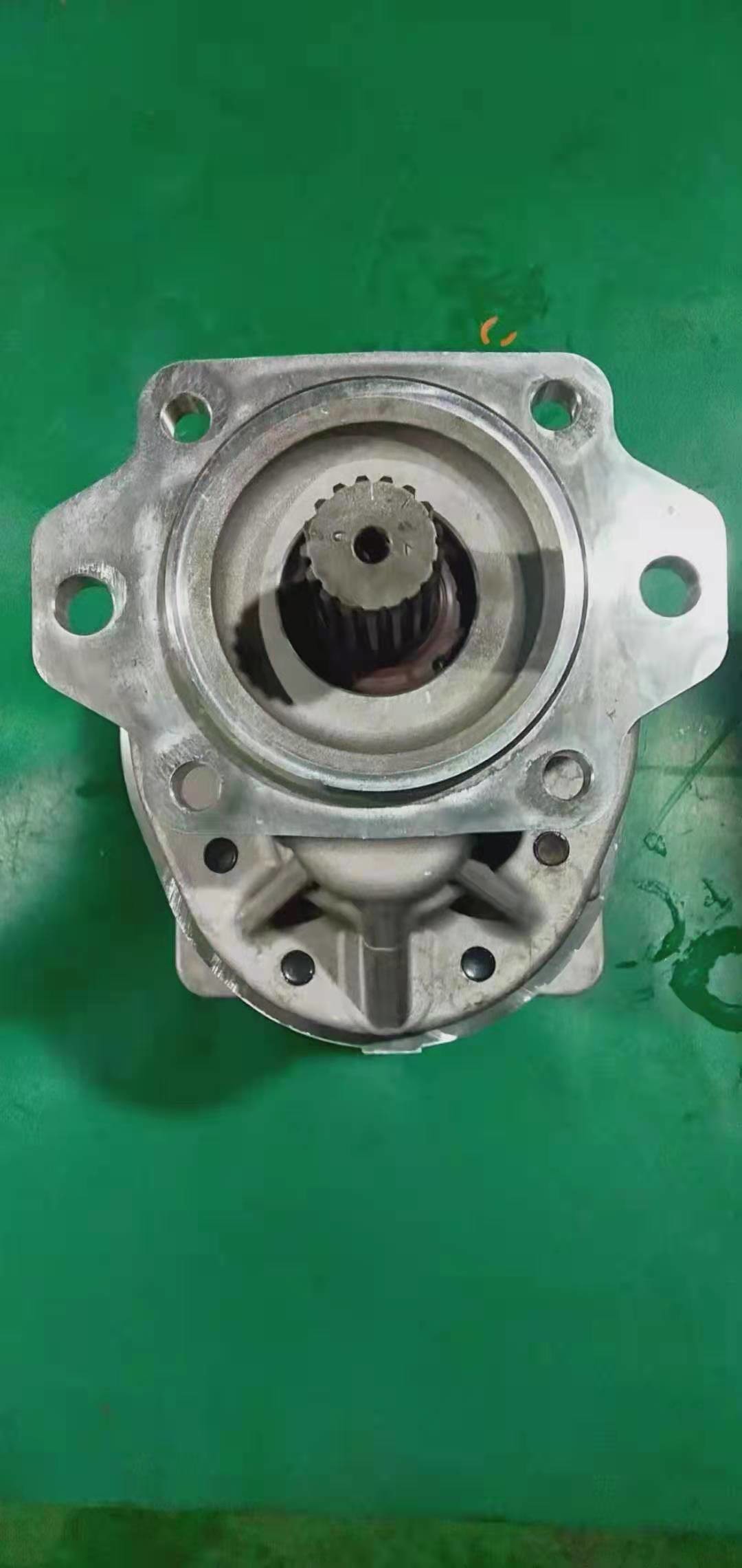 705-52-42170 SAR200+100 D475A Bulldozer Pump