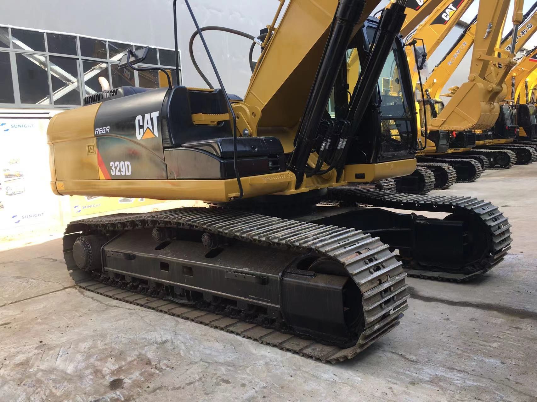 10T To 30T Used CAT Excavators With 600mm Track Width And Grapples Attachments