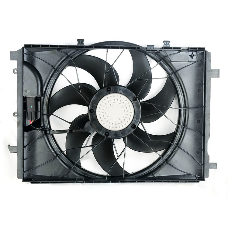 A2045000493 A2049061403 Auto Cooling Fans Mercedes Benz W204 600W