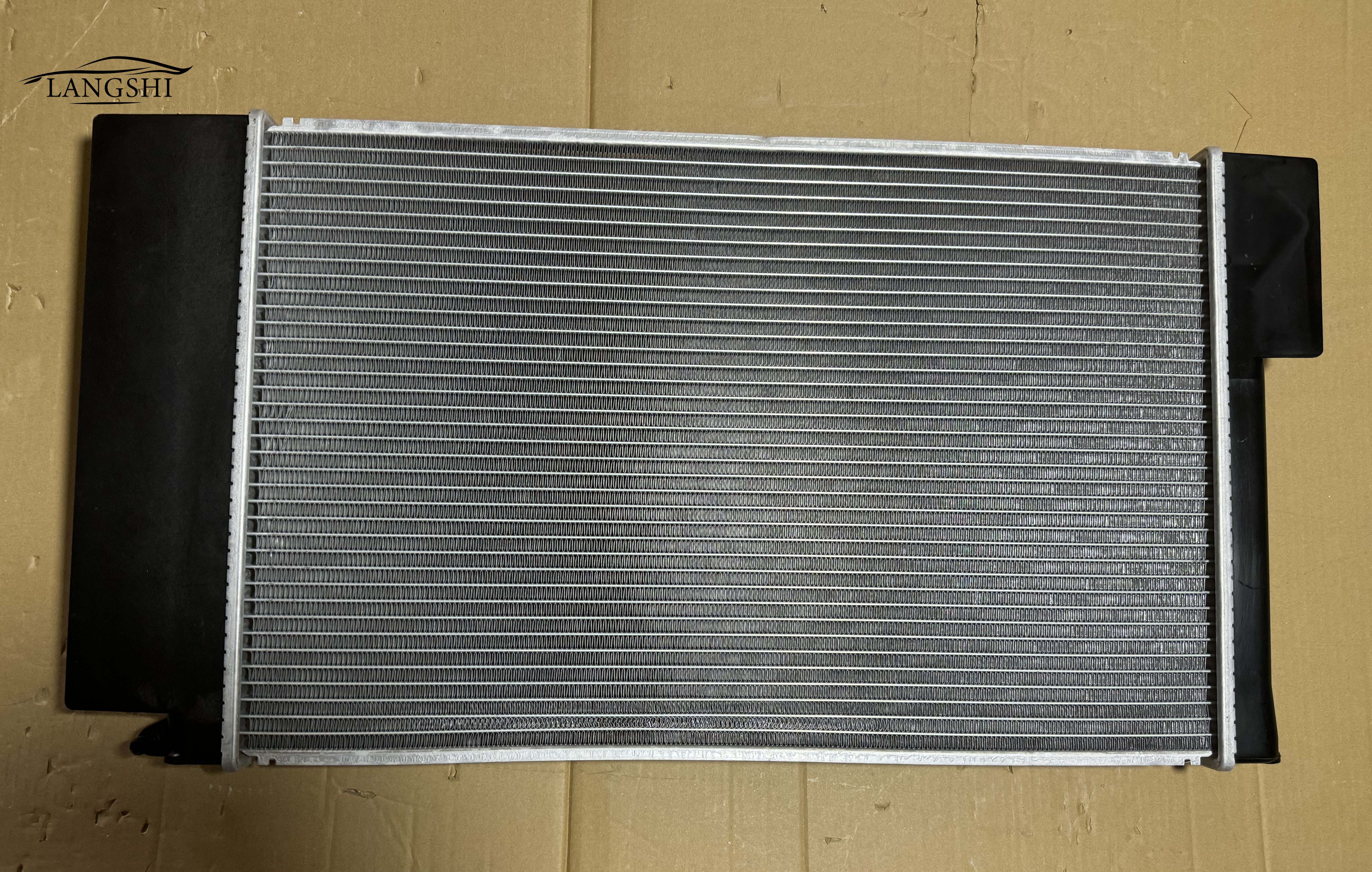 TOYOTA COROLLA 1.6 1.8 MT 16400-0T010 Car Cooling System Aluminum Radiator Water Tank