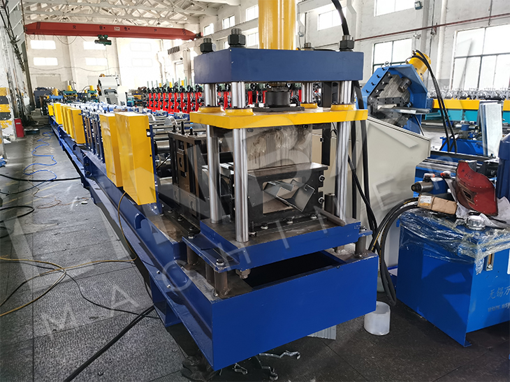 Wall Panel Structure Chain Drive High Speed Metal Door And Window Roll Forming MachineWall Panel Structure Chain Drive High Speed Metal Door And Window Roll Forming Machine