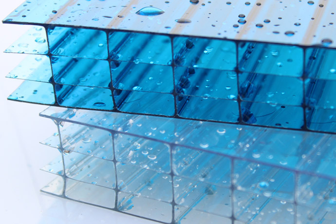 2.8MM-12mm Polycarbonate Hollow Sheet Fireproof Polycarbonate Sheet for Roofing