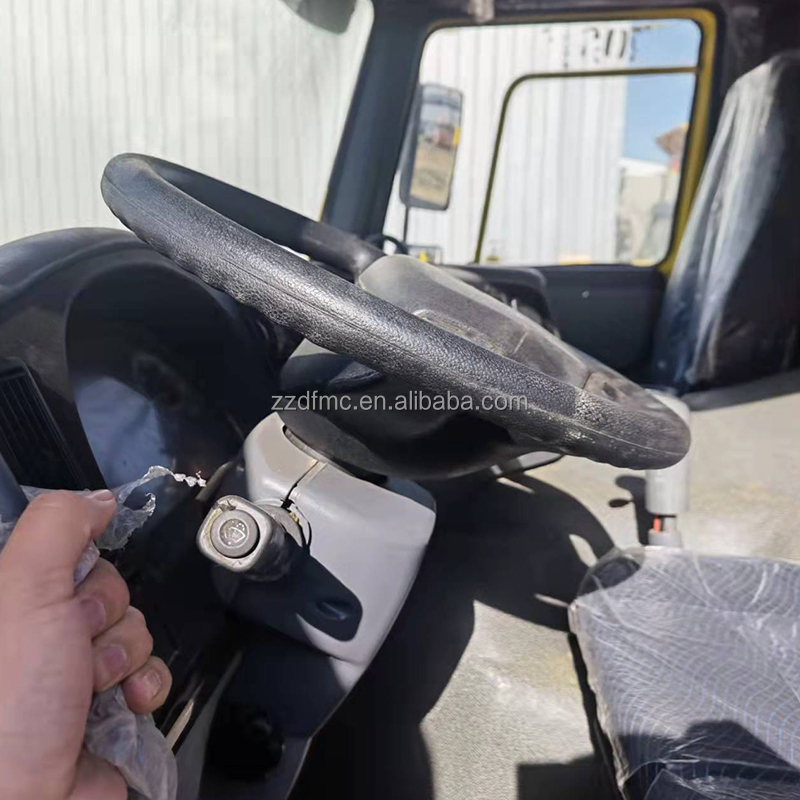 Used HOWO 8*4 Heavy-duty Dump Truck Tipper Truck Dumper 12.00R20 18PR in LHD SINO
