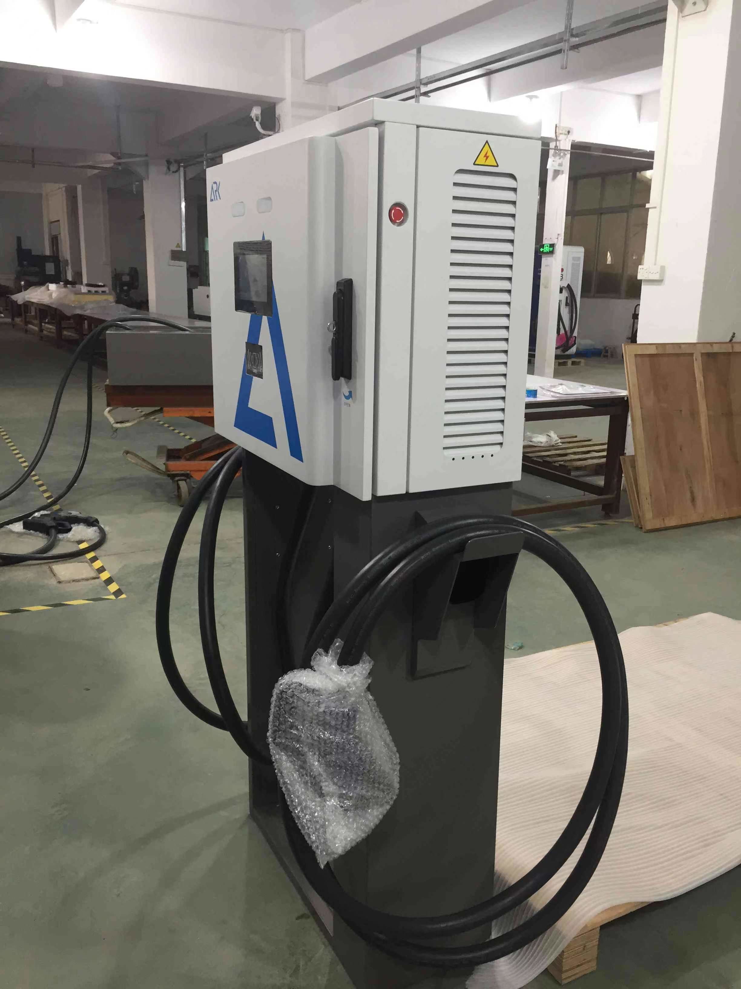 40KW DC Fast EV Charging Station Integrated CCS & CHAdeMO Connectors With OCPP 1.6
