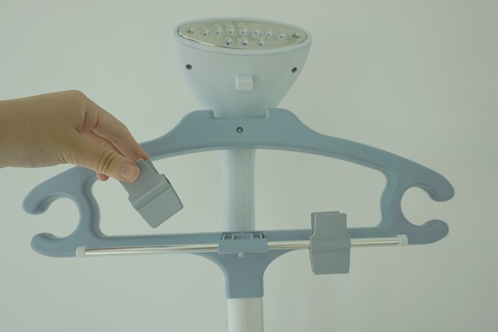 Laundry Appliances Portable Dress Steamer , Hand Held Cloth Steamer With Hanger