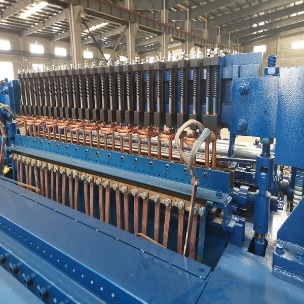 100m Automatic Seven Feet 415v Gi Wire Net Making Machine