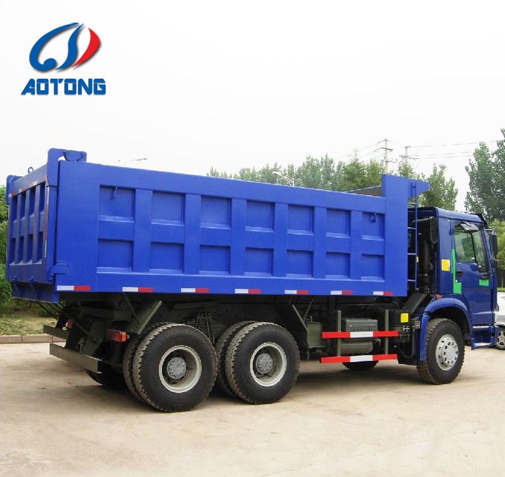 Euro 2/3/4 Left Steering Small Tipper Truck for Heavy Duty Construction Workload
