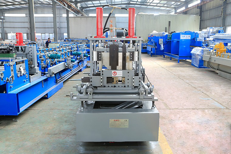 GCr15 Roller Thickness 3.0mm C Purlin Roll Forming Machine