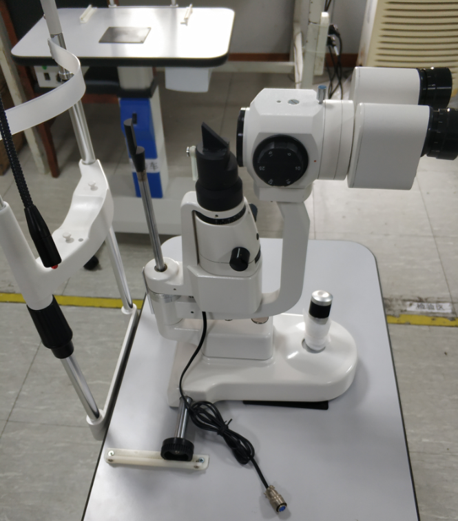 Chinese CE approved ophthalmic equipment slit lamp microscope with good price