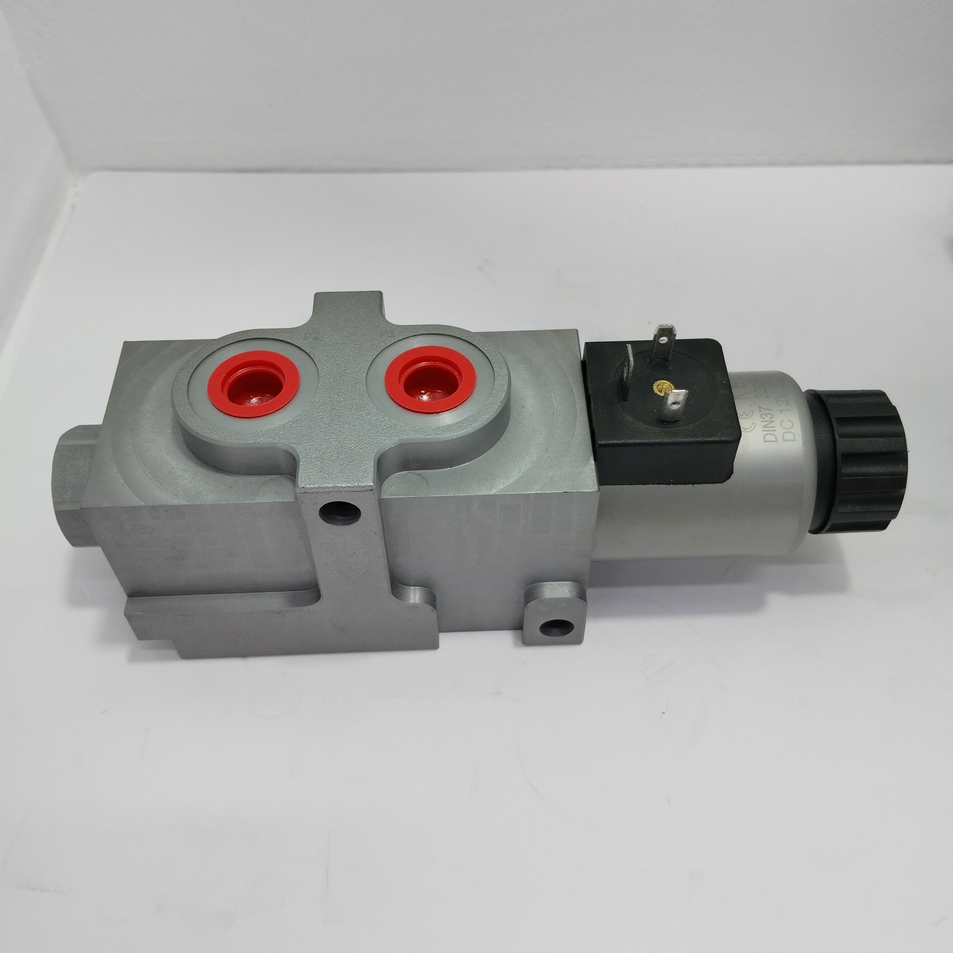 K72027-24DG 30W Electric Solenoid Hydraulic Valve 24v 250Bar Rated Pressure