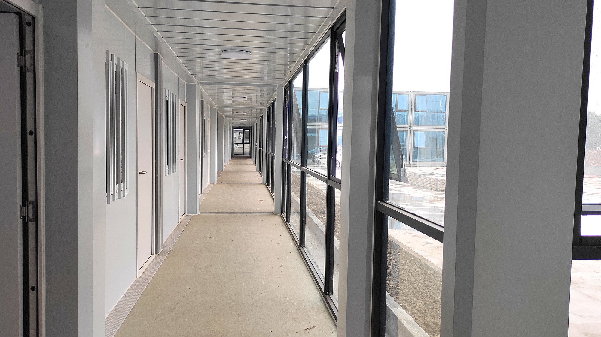 Modbox Prefabricated Flat Pack Container House Portable Cabin With Kitchen And Bathroom
