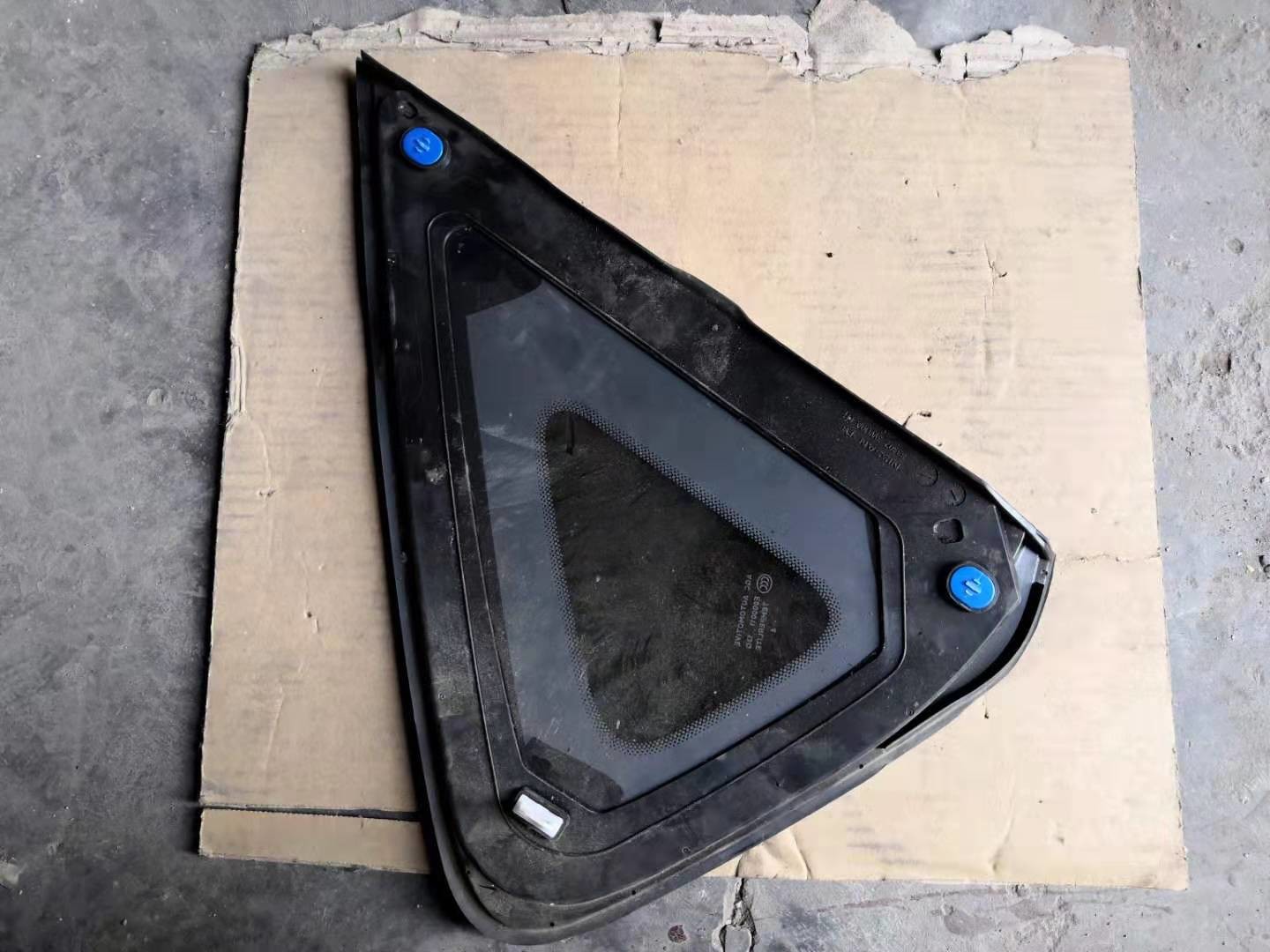 Infiniti Ex25 Rear Triangle Automotive Laminated Glass Manufacturer