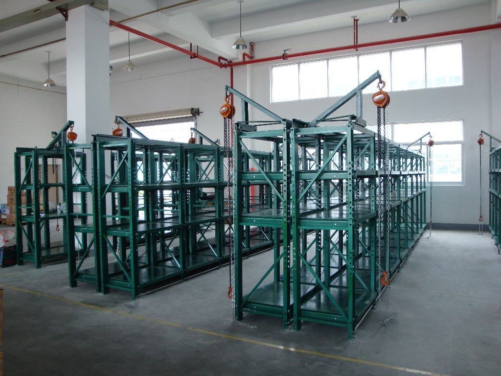 Anti Corrosion Q235b Material 4 Tier Mould Storage Racks For Warehouse