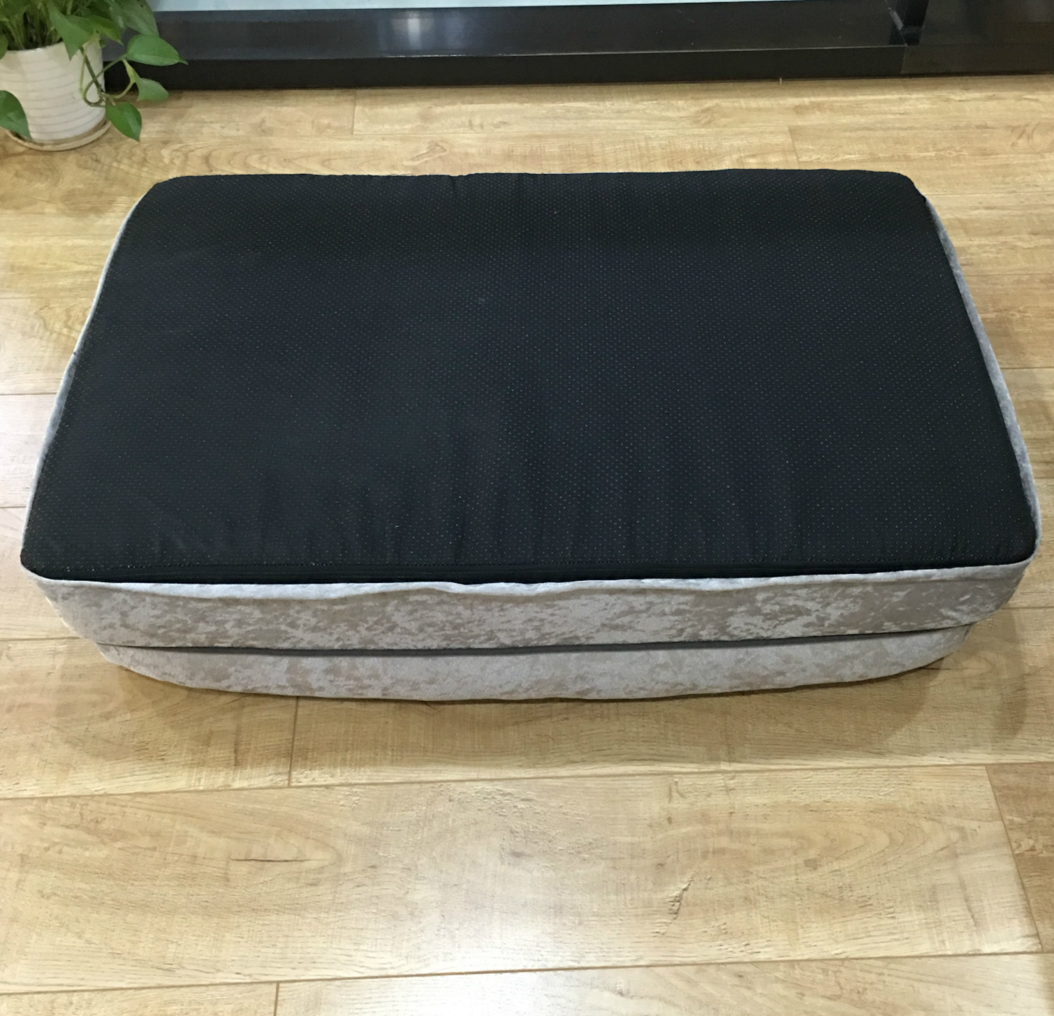 Tear Resistant Memory Foam Cat Bed , Zebra Print Memory Foam Mattress Dog Bed