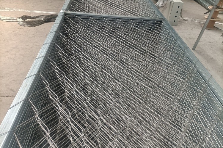 PVC Coated 40cm*40cm Rope Net Fence 1.5mm Steel Wire Mesh