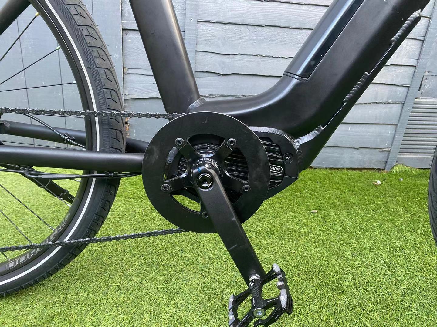 City Size Womens 26 Inch Wheel Electric Bike Step Through 48V 500W M500 Motor