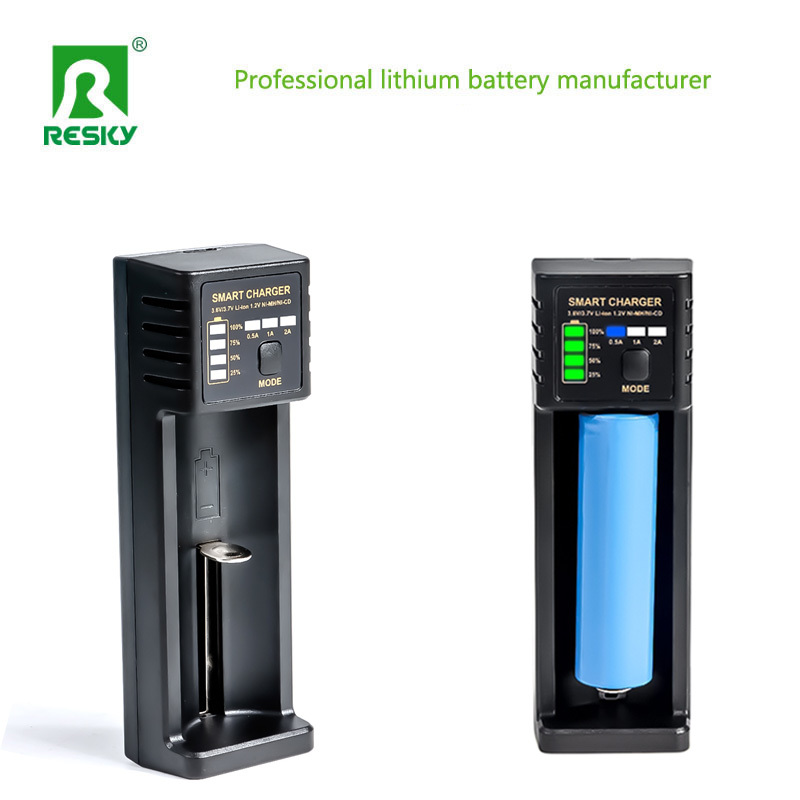1.2V Rechargeable Battery Charger Ni-MH Ni-CD Smart 1 Slot USB Smart Charger