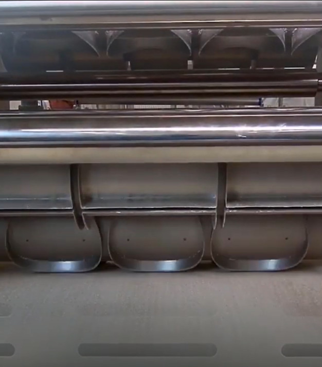 1000 To 2000pcs/H Pizza Base Production Line Automatic Electric Pizza Roller Machine