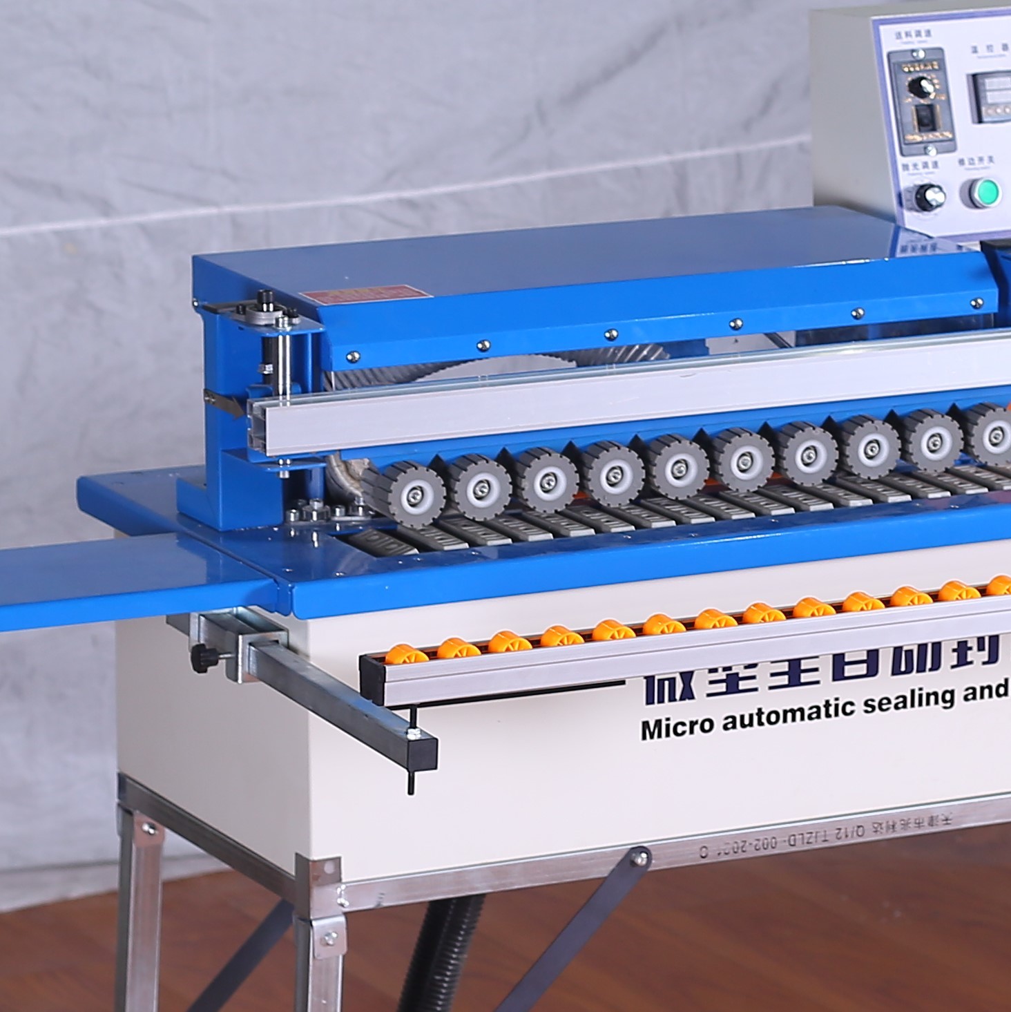 6m/Min Through Feed Edge Banding Trimming Machine 10-60mm MDF Veneer Edge Bander