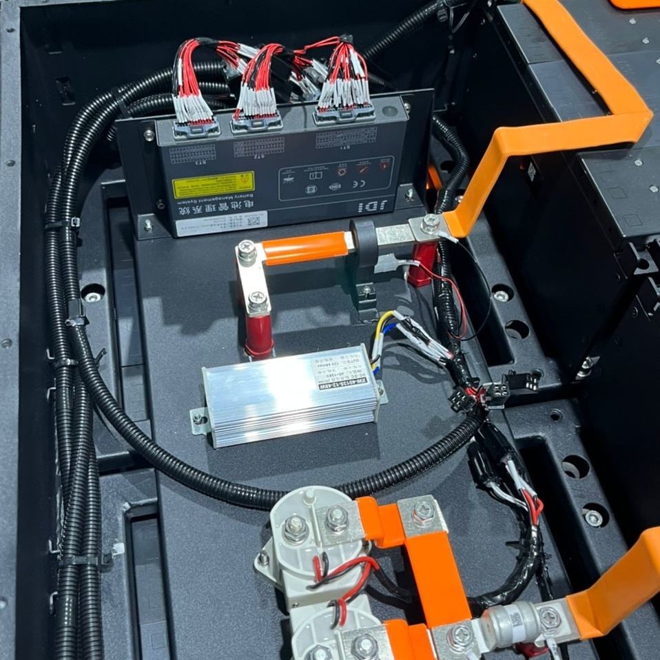 Fast Charging 24V 230Ah Forklift Lithium Battery For Trolley , Forklifts , Pallet Stacker , Pallet Carrier Easy Installation