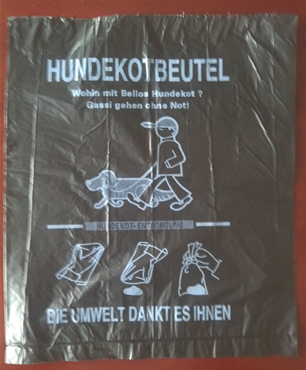Colored Eco Friendly Dog Poop Bags Recyclable With Customized Printing