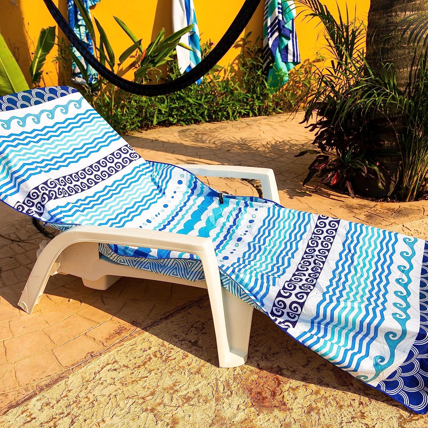 Custom Microfiber Sand-less Sand Free Microfiber Beach Towel With Pocket Towel Recycled Microfiber Swimming Dry Beach