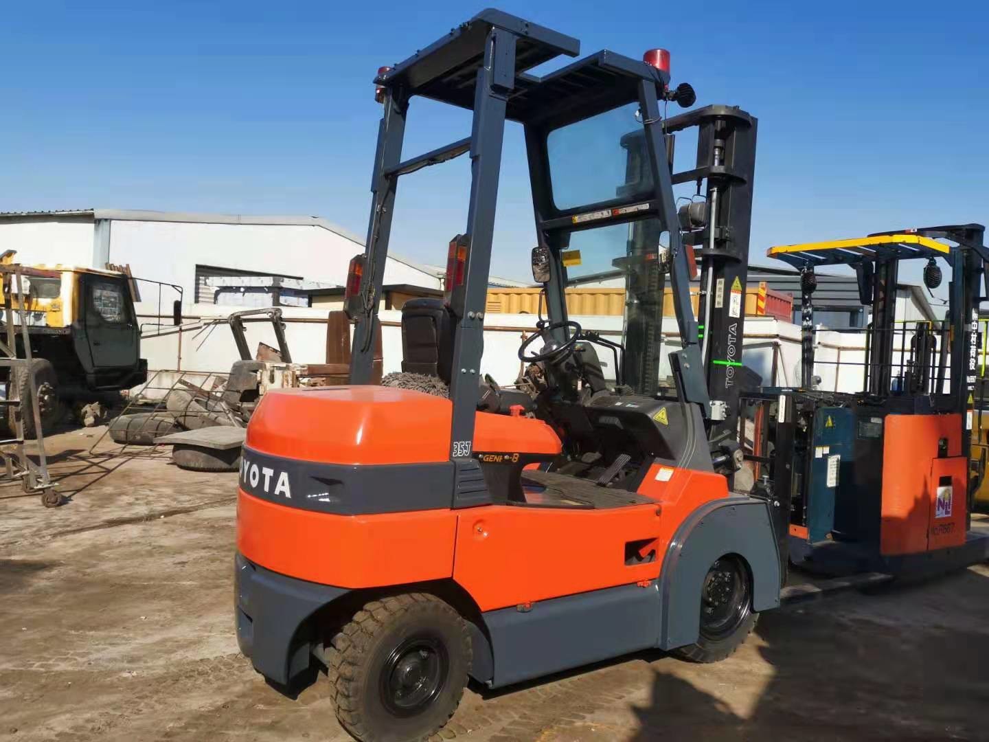 Toyota 0.7T 1.5T Full Exchange Second Hand Forklift