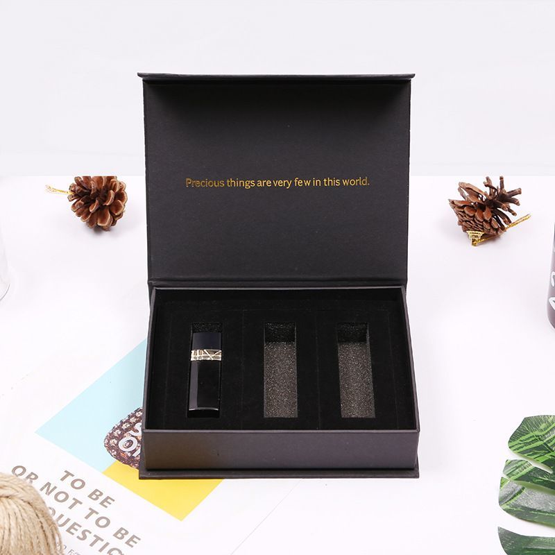 Solid Color Classic Style Custom Logo Printing Matt Laminated Rigid Foldable Cardboard Wedding Grown Packaging Magnetic Box