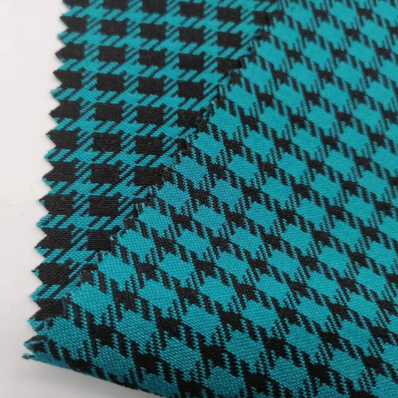 Ripstop 2 Way Stretch Faille Fabric 11% Nylon 43% Polyester 42% Rayon 4% Spandex 140D+40Dx32S+150D 200 GSM 150 CM