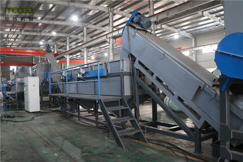 300-1000kg/H Agricultural Film Recycling Machine HDPE Pelletizing