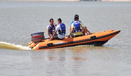 Environment Concerned Catamaran Fishing Boats , 500cm PVC Fabric Catamaran Power Boats