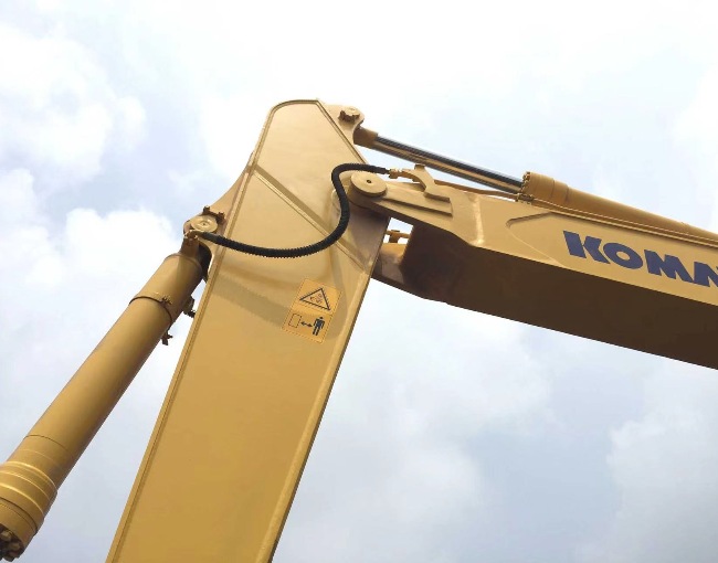 Komatsu PC300-7 Excavator Arm