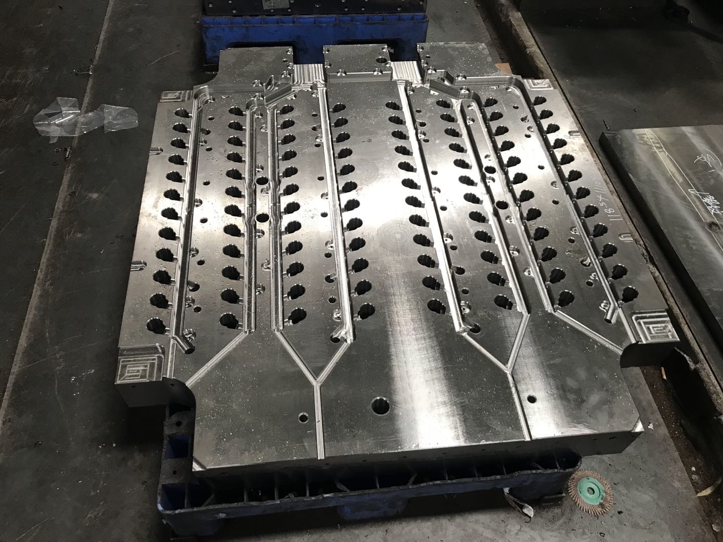Hot Runner Sealing S136 1.2083 420 Steel Plate Mold Steel Material